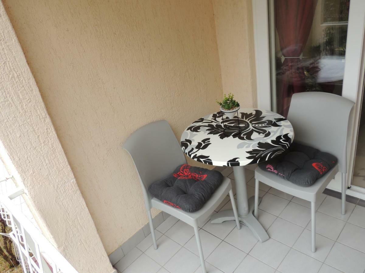 Apartments Palma Baška Voda المظهر الخارجي الصورة